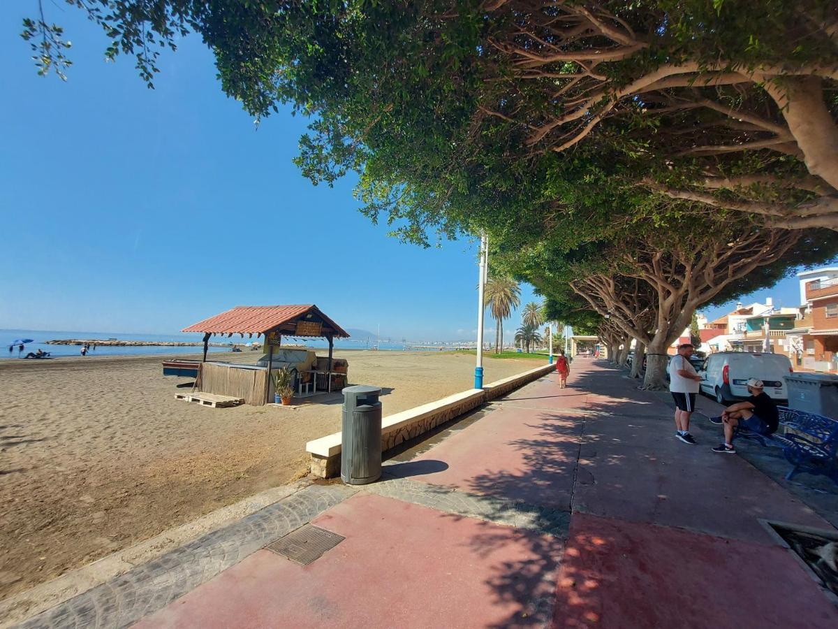 Casa De La Abuela Lägenhet Málaga Exteriör bild